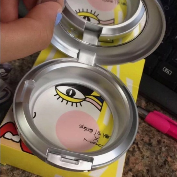 MAC LIMITED EDITION - Picture 2 of 3